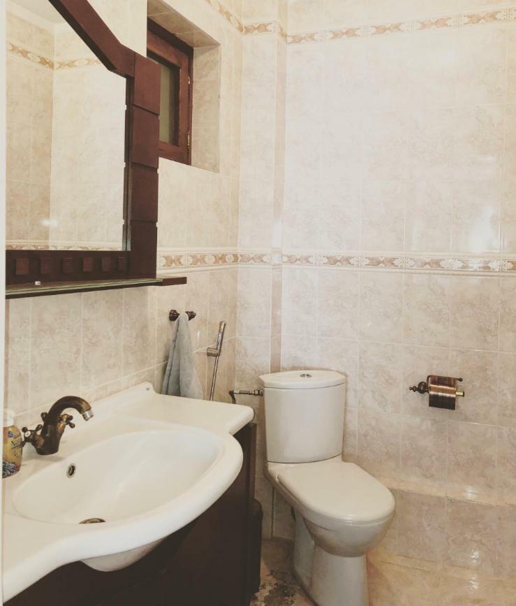 סיווירי Bright & Spacious Seaview Villa מראה חיצוני תמונה