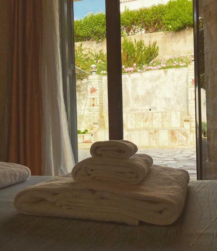 סיווירי Bright & Spacious Seaview Villa מראה חיצוני תמונה